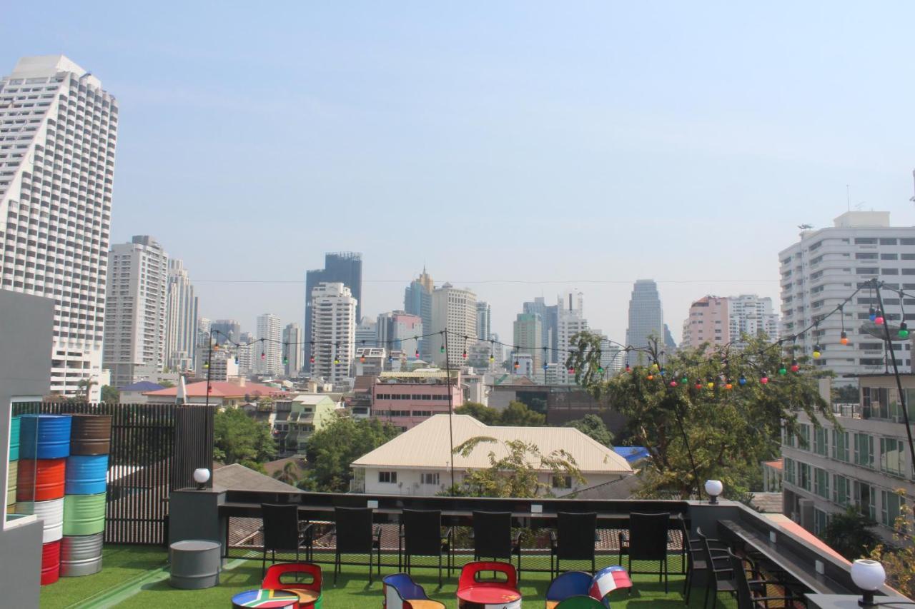 H-District Boutique Poshotel Bangkok Exteriör bild